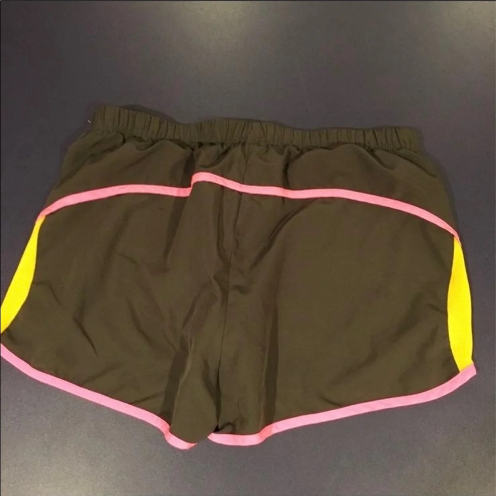 Nb Shorts - image 2